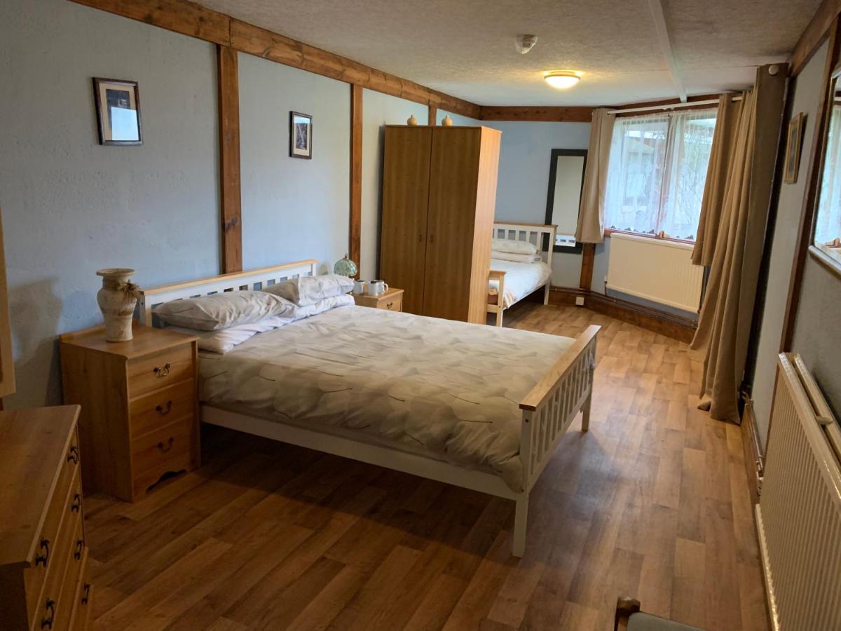Bed and Breakfast Hafan Y Coed - Haven Of Trees Abercraf Exteriér fotografie